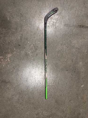 Junior Bauer Sling Right Handed Hockey Stick P28 40 Flex (Used)