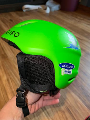 Giro Slingshot ski helmet junior size xs/s 49-52cm green