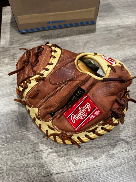 Rawlings Gold Glove Elite RH Catcher's Baseball Glove 32.5" (Used)