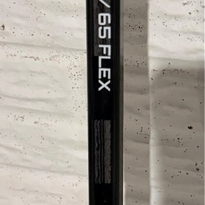 *BRAND NEW NEVER CUT PRO SHOP SALE* Bauer Nexus Sync RH 65 Flex P88
