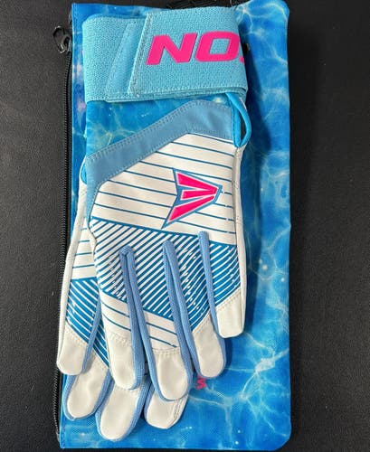 New Easton Walk Off Ethos Locked-In Batting Gloves | Large Pool Party