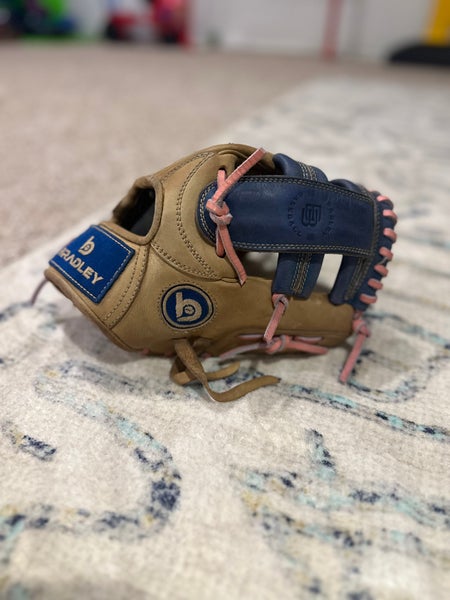 Next Play RH Baseball Glove 11" (Used)