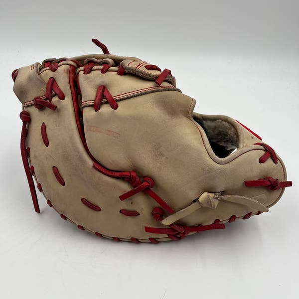 44 Pro Signature Series 12.5 First Base Mitt Baseball Glove