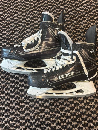 Bauer Supreme 1S Pro Hockey Skates Regular Width Pro Stock 11 (Used)