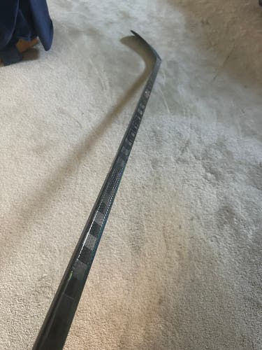 Senior Warrior Alpha LX2 Pro Right Handed Hockey Stick P92 80 Flex (New)