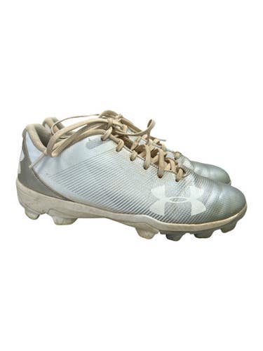 Used Under Armour BASEBALL BB/SB Cleats White And Grey Junior 04 11862-S000094027