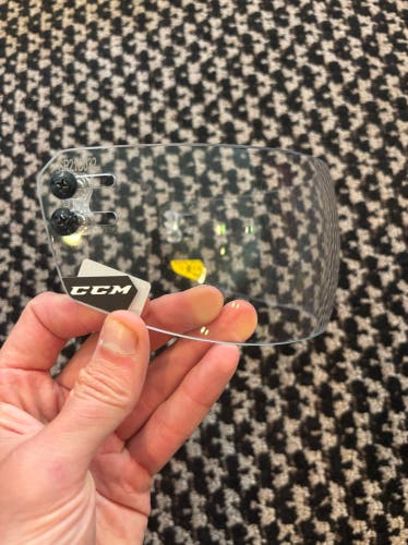 CCM Revision Straight Visor