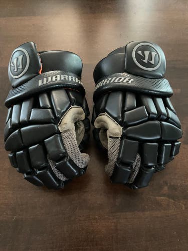 Warrior Burn Lacrosse Gloves (Used)