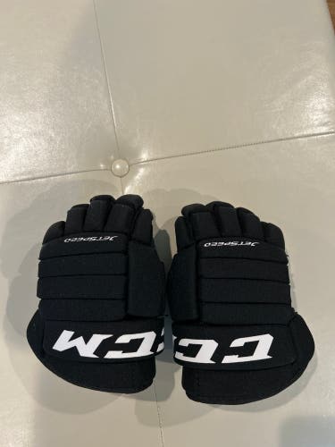 CCM JetSpeed FT455 Gloves 9" (Used)