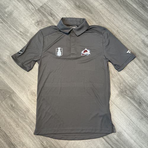 New Grey Fanatics Colorado Avalanche 2022 Stanley Cup Men’s Small Polo