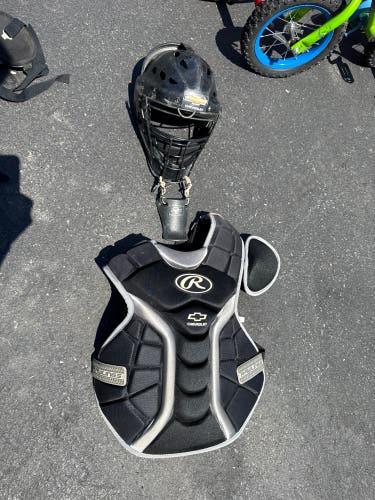 Rawlings Catcher's Set (Used)