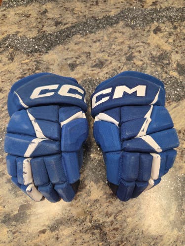 CCM JetSpeed FT680 Gloves 11" (Used)