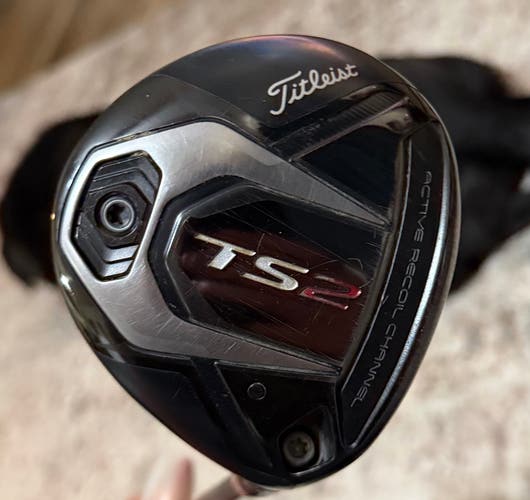 Men's 2018 Titleist TS2 Right Handed Fairway Wood Stiff Flex 3 Wood Graphite Shaft (Used)