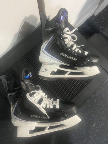 2025 Bauer Vapor Flylite Hockey Skates 7 (Used)