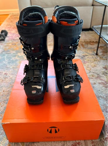 Mondo 25 & 25.5 Unisex Tecnica Mach 1 All Mountain Ski Boots Stiff Flex (Used)