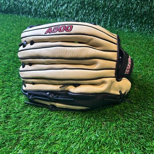 2025 Wilson A500 RH 12.5" Youth All Position Baseball Glove (NEW)