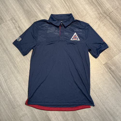 New Navy Fanatics Colorado Avalanche Camo Alternate Logo Men’s Medium Golf Polo