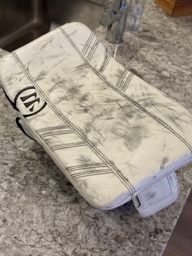 Warrior Ritual G3 Regular (Used) Glove and Blocker