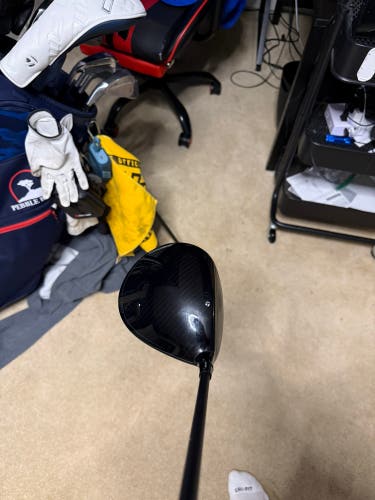 SEND OFERS TaylorMade Qi10 Left Hand Driver Regular Flex 10.5 Loft (Used) with head cover
