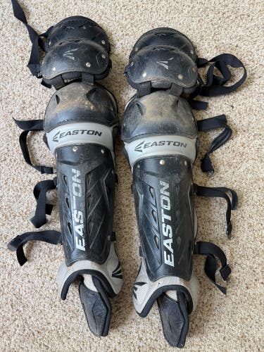 Easton Force Catcher's Leg Guard 14” (Used)