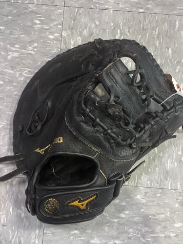 Mizuno RH Softball Glove 14" (Used)