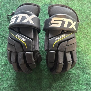 Black STX Stallion 200 Lacrosse Gloves (Used) | Medium