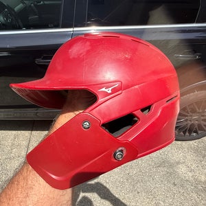 Medium Mizuno MBH250 Batting Helmet (Used)