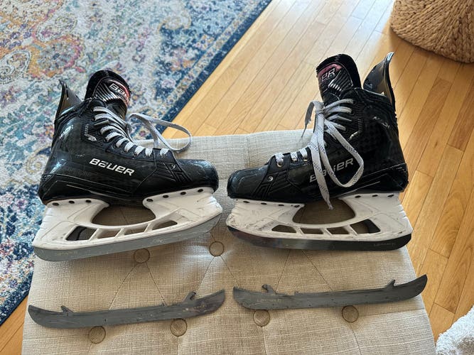 2022 Bauer Supreme Mach Hockey Skates Wide Width 7.5 (Used)