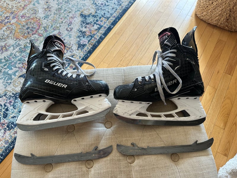 2022 Bauer Supreme Mach Hockey Skates Wide Width 7.5 (Used)