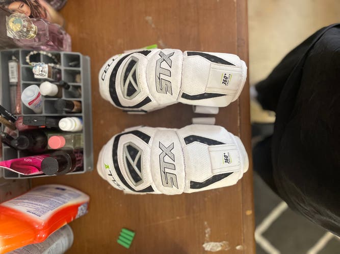 Medium Youth STX Arm/Elbow Pads (Used at One practice)