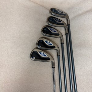 Women's Callaway Hawkeye VFT Right Handed Iron Set Ladies Flex 5 Pieces Graphite/Steel Shaft (Used)