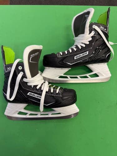 Senior Bauer X-LS Hockey Skates Regular Width 10 (Used)