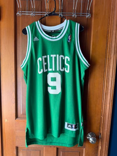 Rajon Rondo Celtics Jersey (Used)