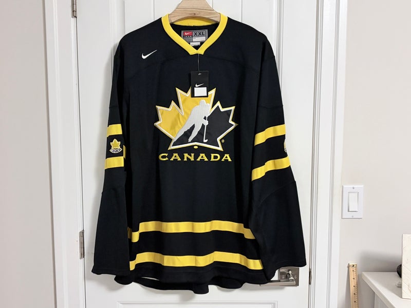 BNWT Authentic 2013 Nike Livestrong Canada IIHF Hockey Jersey Size XXL