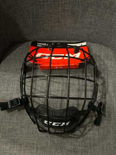 CCM FM 580 Hockey Face Mask Cage, Size Senior Large
