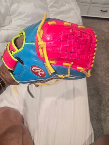 Rawlings RH Pitcher's Mark of a Pro Baseball Glove 12.5" (Relaced, Conditioned, Custom painted)