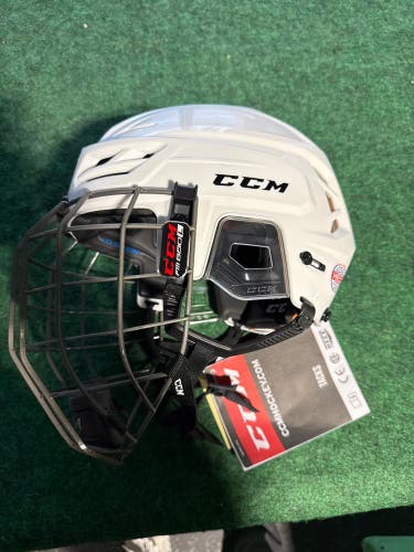 White Large CCM Tacks 710 Helmet (New)