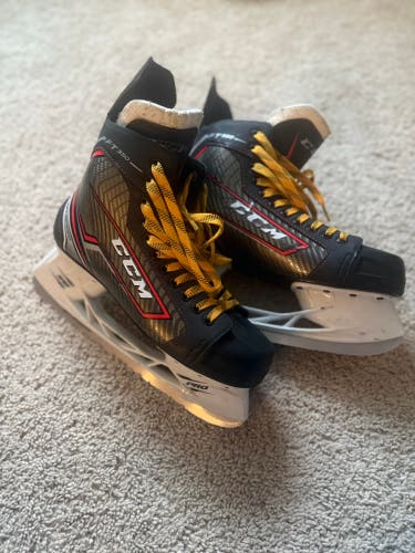 CCM JetSpeed FT350 Hockey Skates Regular Width 9 (Used)