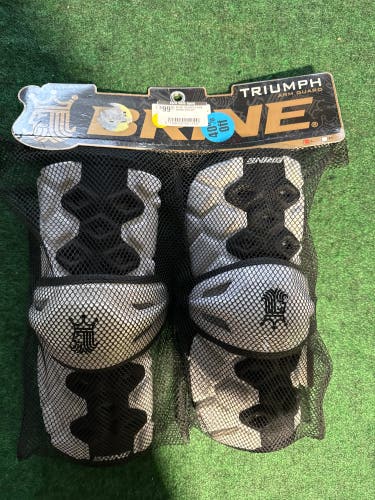 Brine Triumph III Arm Pads (New) | Adult Large
