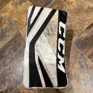 CCM P2.9 Regular Blocker White/Black (Used)
