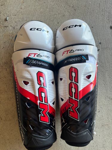 Senior CCM JetSpeed FT6 Pro 14" Shin Pads (Used)