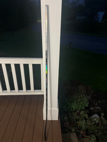 Senior Bauer Nexus Tracer Right Handed Hockey Stick P92 87 Flex (Used)