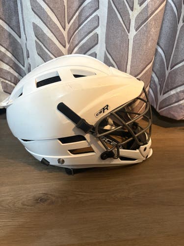 Cascade CS-R Youth Helmet (Used)
