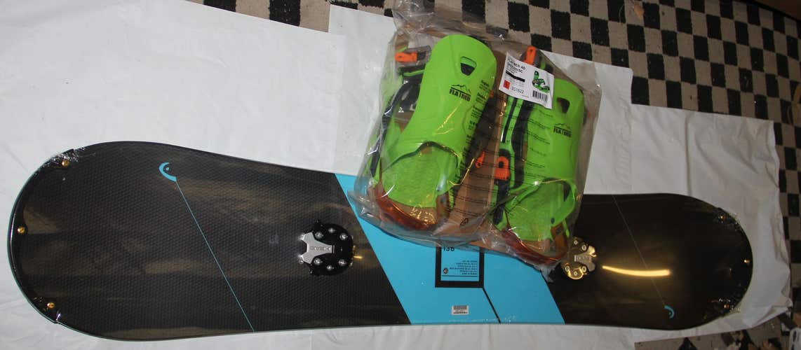 NEW HEAD Snowboard 138cm  + snowboard bindings metal heel size M (25.5-28.0),