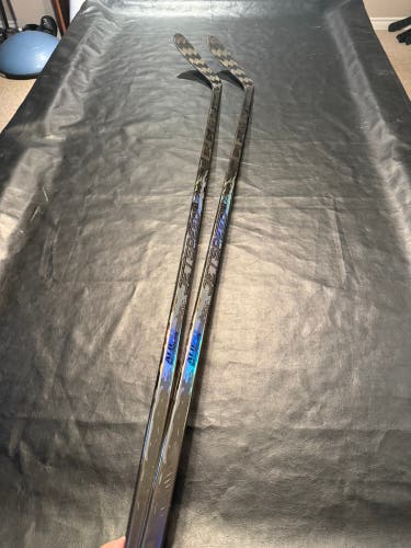 CCM FT9 PRO UNRELEASED Brand new Senior Left Hand Hockey Stick P28 70 Flex Pro Stock (New)