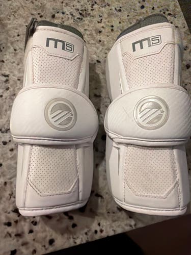 Large Adult Maverik M5 Arm Pads (Used)