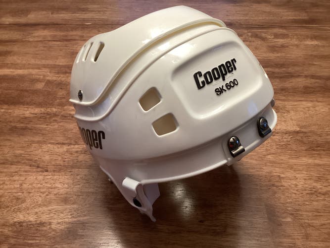 Cooper White SK600 Helmet - Excellent condition!