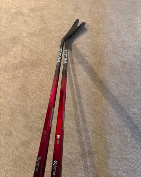 (2PACK) (RED) Intermediate CCM JetSpeed FT8 Pro Right Handed Hockey Stick P28 65 Flex