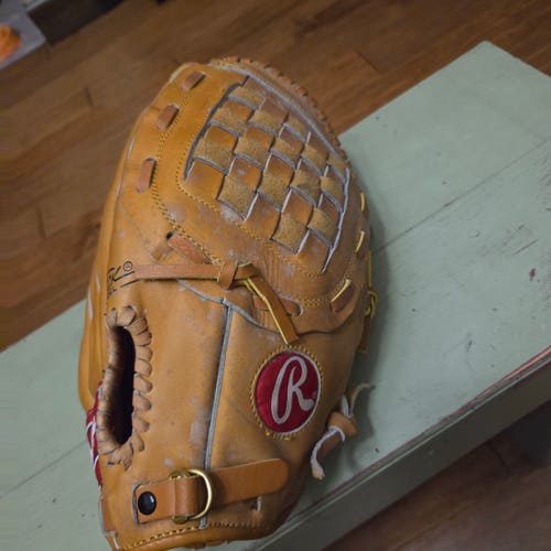 Rawlings RH Cal Ripken Jr RSE36 Baseball Glove 12.5" Great Condition