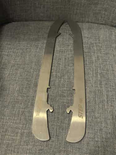 Step Steel ST Edge Pro Stock Hockey Steel Runners, Size 306 New